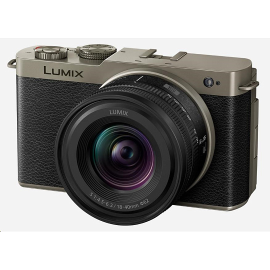 Panasonic Lumix DC-S9 + 18-40mm F4,5-6,3